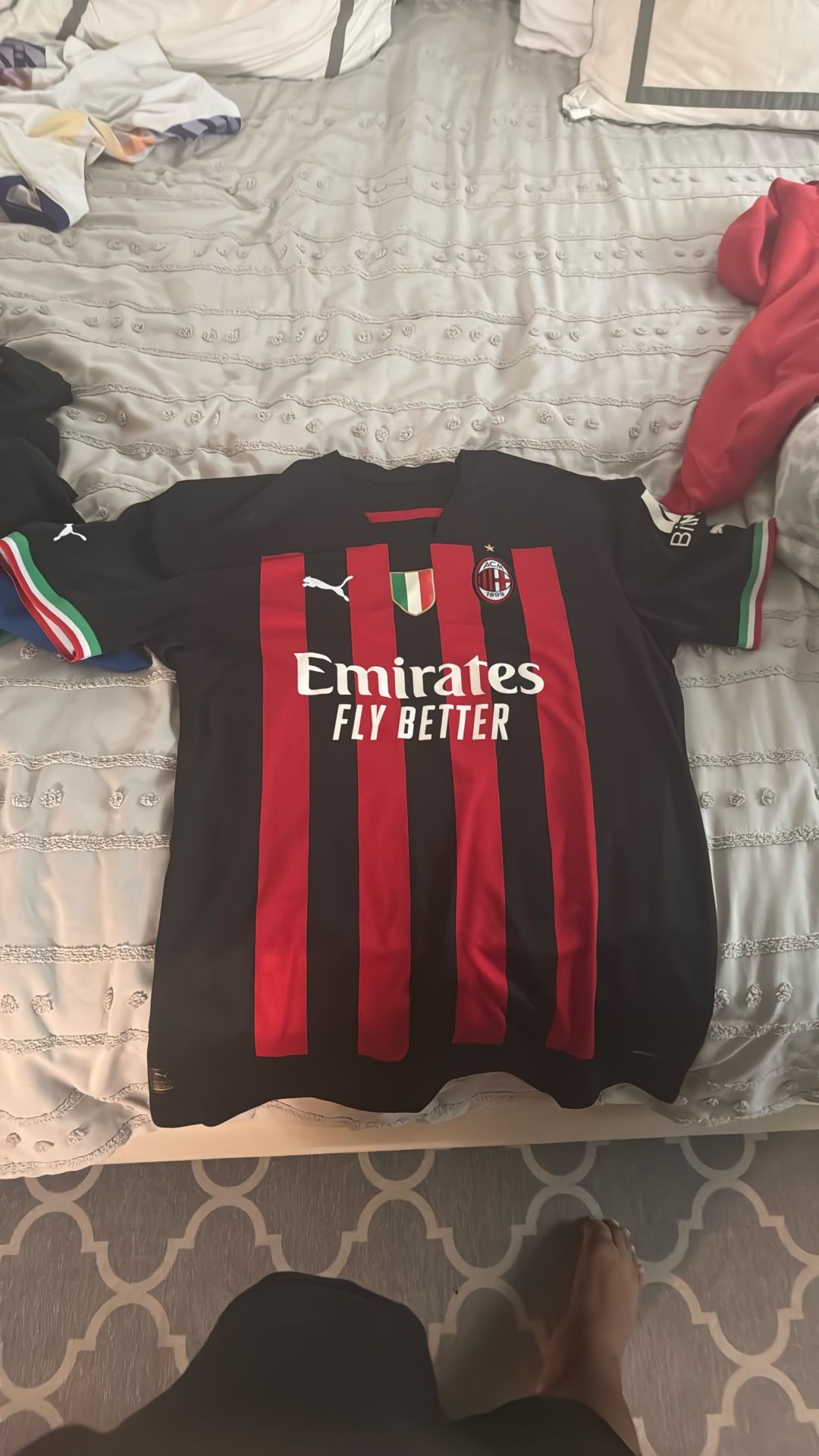 Mens Ac Milan Jersey 2022-23 Size 2XL