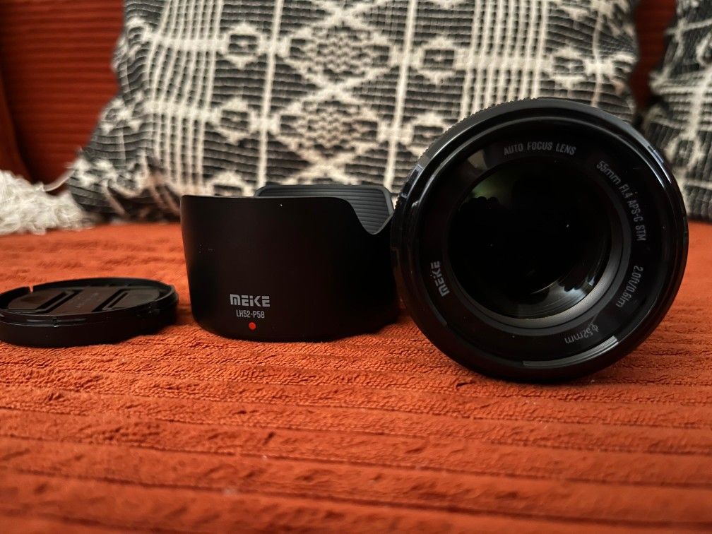 Meike 55mm F1.4 Lens 
