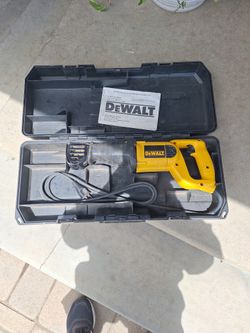 DeWalt reciprocating saw