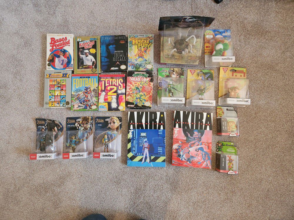 Nintendo Boxed Games, Nintendo Amiibo, Zelda Amiibo, Wii U Switch NES, Akira, Video Game Lot