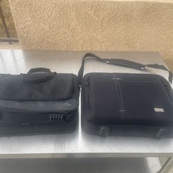 Laptop  carrying cases with shoulder straps