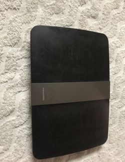 Cisco Linksys E4200 Router/Gateway