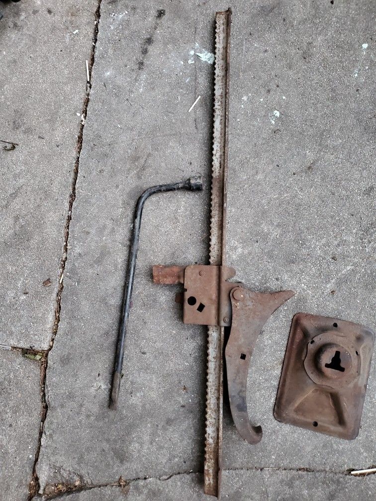 CHEVY BUMPER JACK VINTAGE