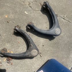 96-00 ek civic upper control arms