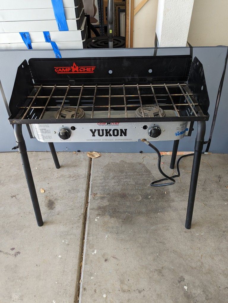 Camp Chef Yukon 2 Burner Camping Stove