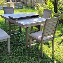 Dining Room Table With Extinction 