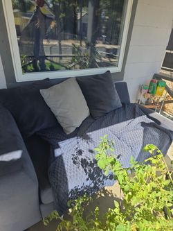 Free sectional