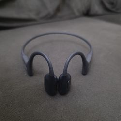 SHOKZ OpenRun Pro - Bone Conduction Open-Ear Sport Headphones (Black)