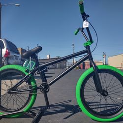 ELITE BMX KIDS BIKE 20 IN