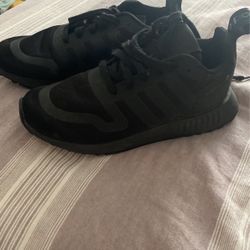 Women’s Adidas Size 5