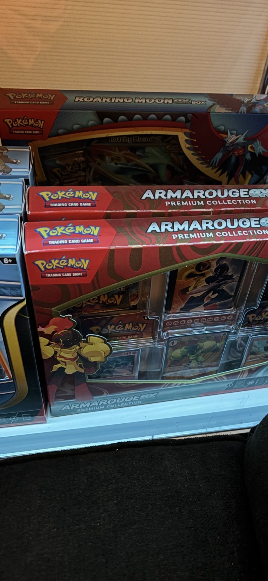 Pokemon Armarouge Ex Premium Collection Box