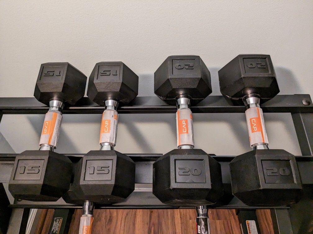 ๐ช ๐ชจ New Rubber Encased Dumbbells 15lb + 20lbs Set ๐ฆพ๐ป