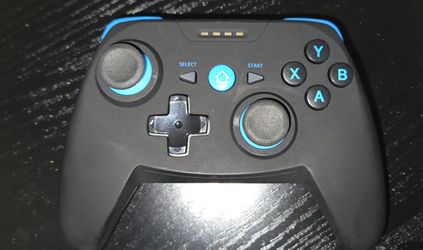 Wireless Programmable Game Controller