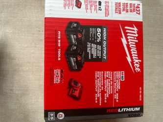 Milwaukee M18 high output 6.0 ah batteries (2) and rapid charger kit