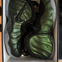 Pine green Foamposite
