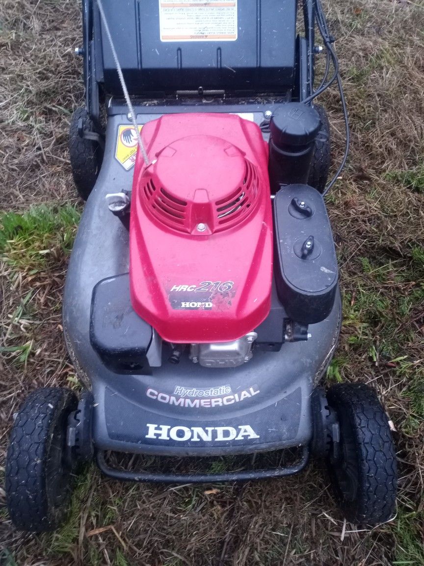 Honda Hrc 216 Commercial Self Propelled Lawn Mower for Sale in Graham ...