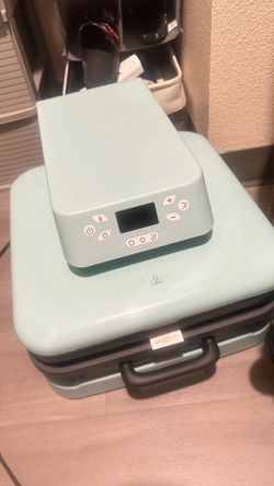 Title: HTVRONT Auto Heat Press – Like New – Works Perfect