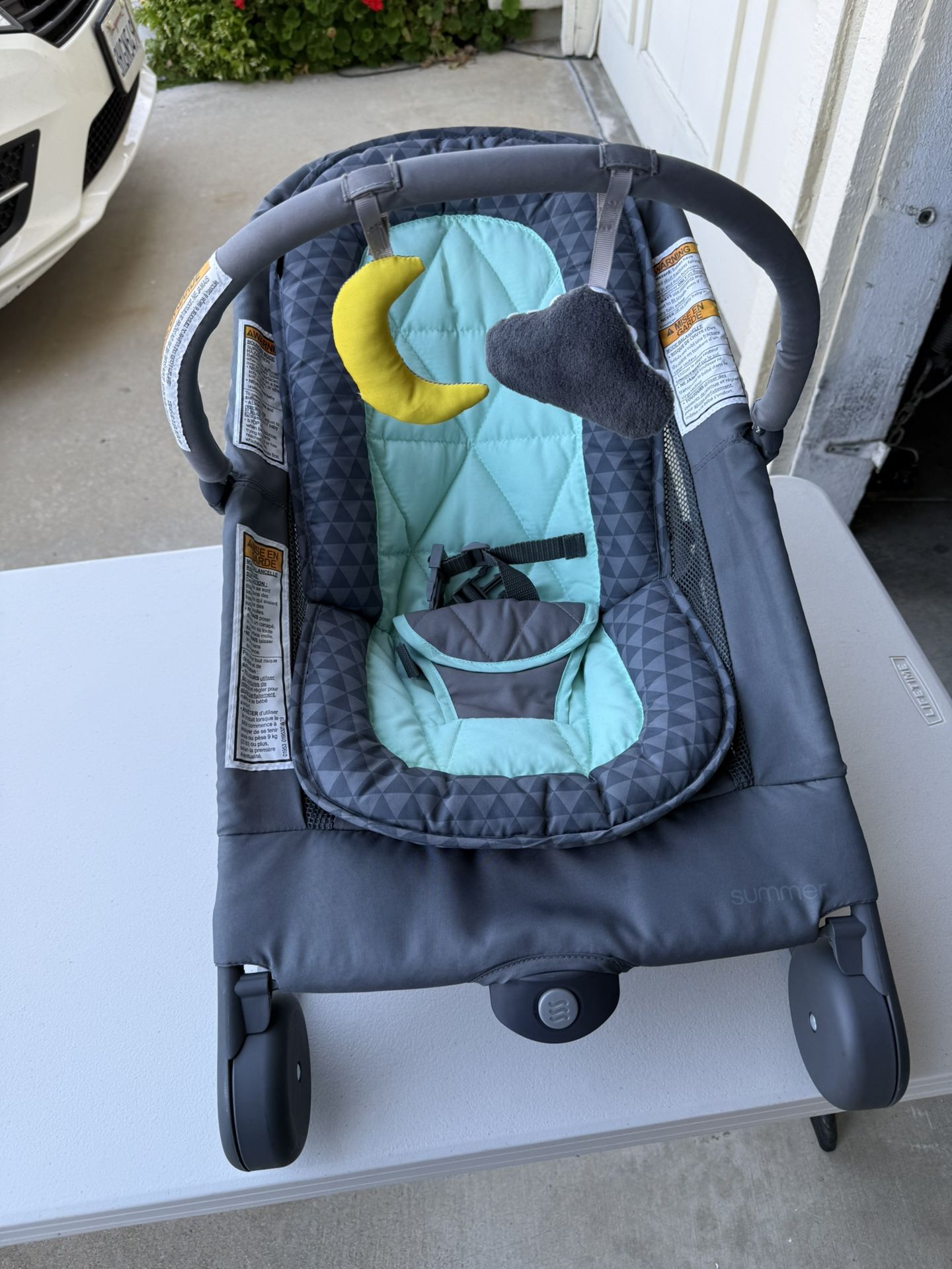 Summer Infant 2-in-1 Bouncer & Rocker Duo