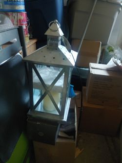 Battery Power Candle Lantern