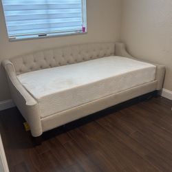 Day Bed