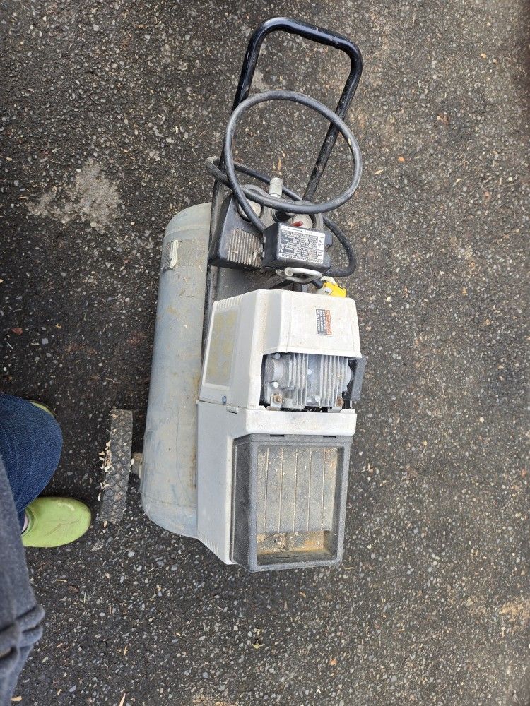 Compressor