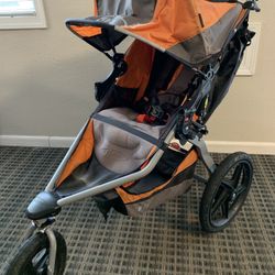 BOB Revolution Sports Edition Jogging Stroller 