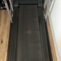 Pro Form 725 Treadmill 