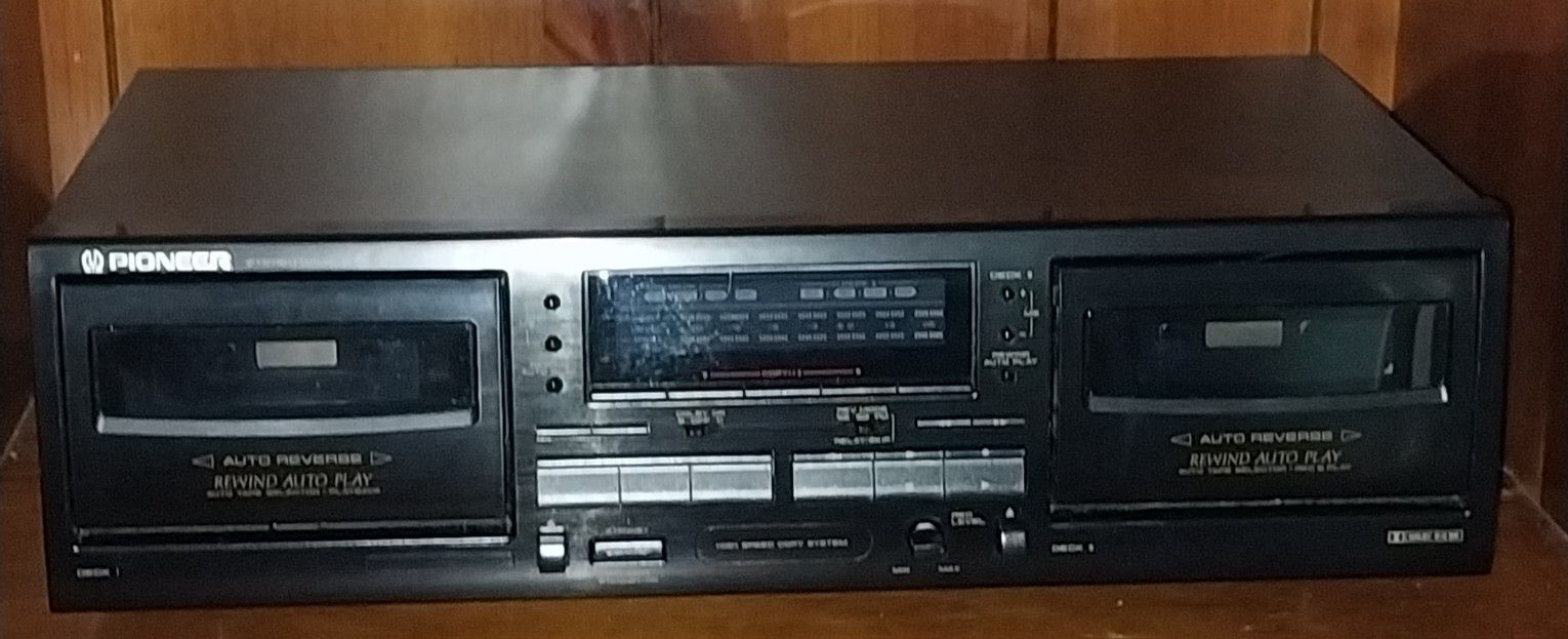 Pioneer Sterio Double Cassette Deck CT-W4000