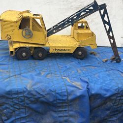 Ni Lint Toy Truck Crane