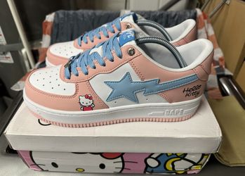 A Bathing Ape Hello Kitty 9.5 Men/11 Women