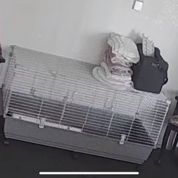 Cage 
