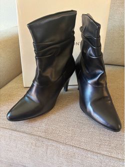 Scrunchy High Heeled Boots