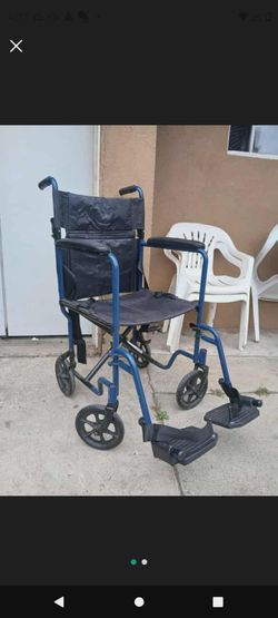 NOVA LIGHTWEIGHT TRANSPORT WHEELCHAIR 19" WIDTH