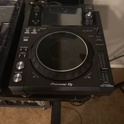 Pioneer XDJ-1000mk2 With Decksaver