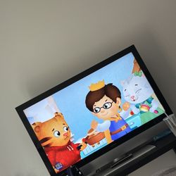 Polaroid Tv Wit Remote Im Negotiating 