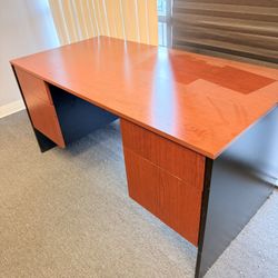 🔥 Executive Office Desk – One-Piece, Clean & Solid 🔥