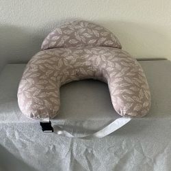 nursing pillow 🤱 