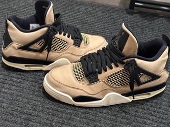 Jordan 4 Mushroom/Fossil (Size 9M/10.5W)