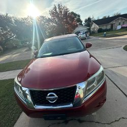 2015 Nissan Pathfinder