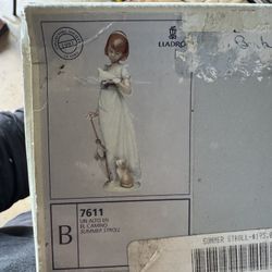 Lladro Bells And Figurines 