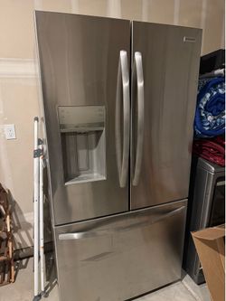 Frigidaire Refrigerator