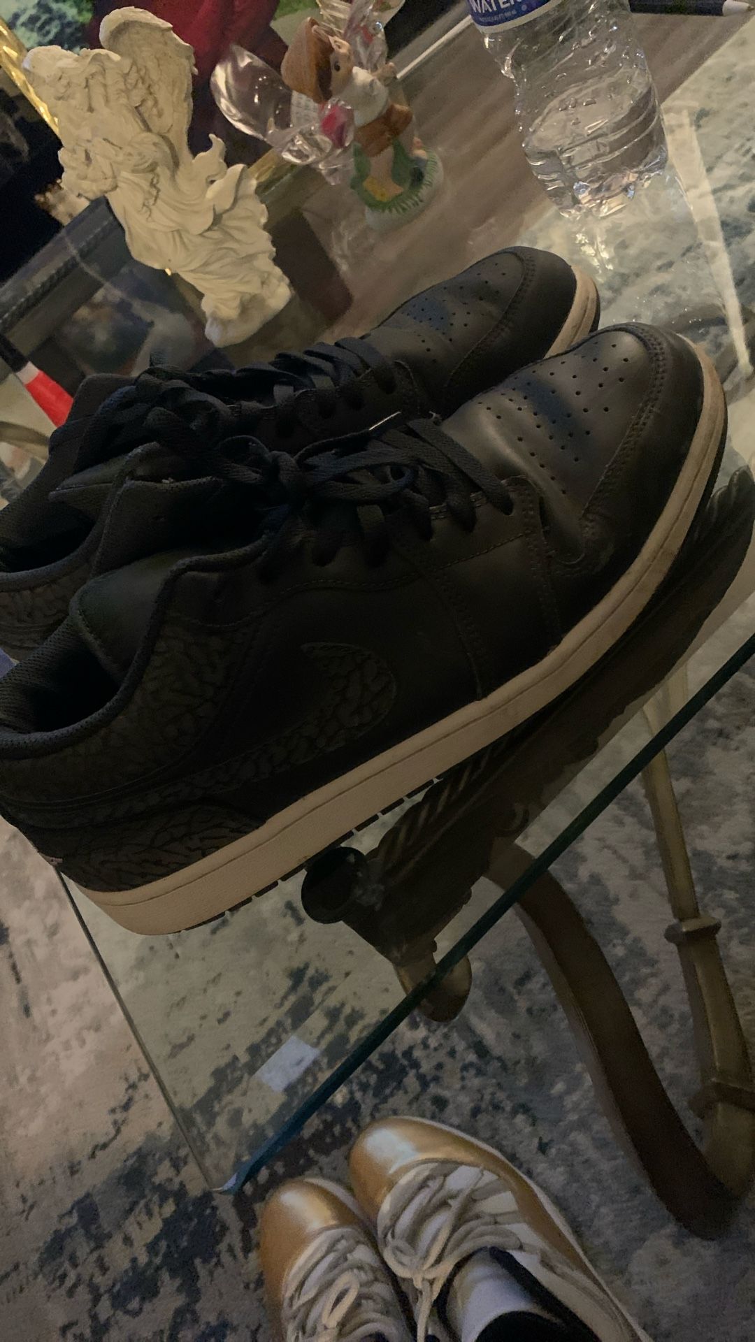 Size 12 Blk Jordan’s