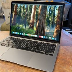 Apple MacBook Air Retina 13" 2020 Quad Core i3 8gb 256gb SSD Laptop