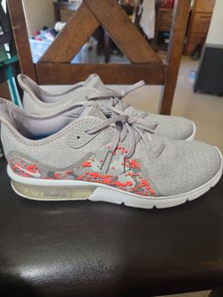 Nike Air Max Sequent 3 digicamo Sneaker Shoes Size 11 Medium AJ0005-101 B423