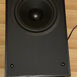 Powered subwoofer
