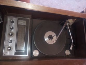 Reel To Reel Recorder Side Tables With o The Record Player N Radio