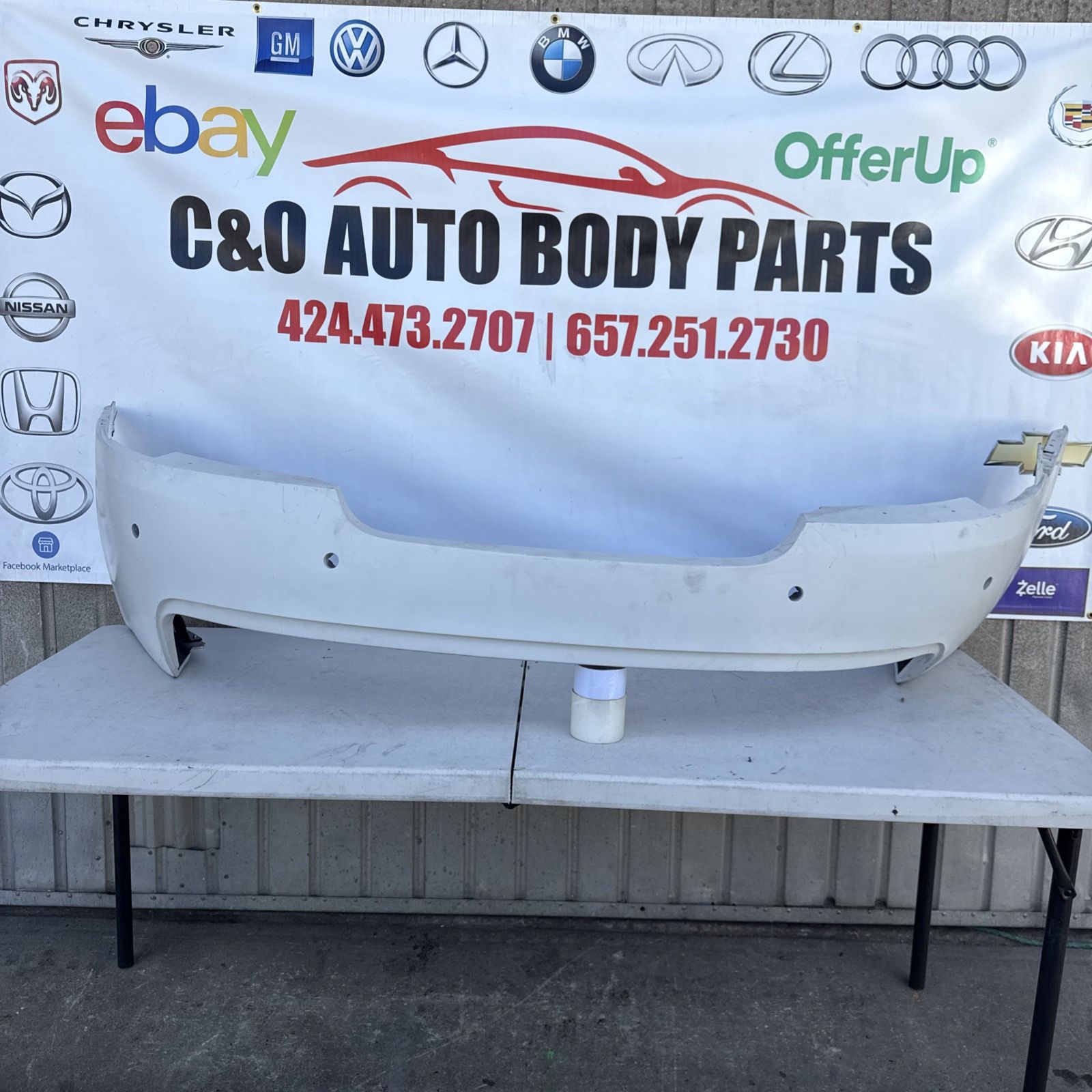 2006 2007 2008 2009 2010 2011 Aston Martin DB9 Mandory Edition Rear Bumper Cover Used Original OEM