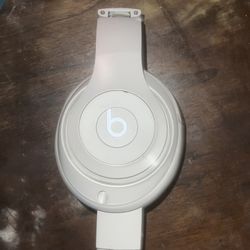 Beats Studio Pro