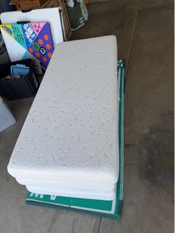 Queen mattress night and day furniture queen fri fold mattress