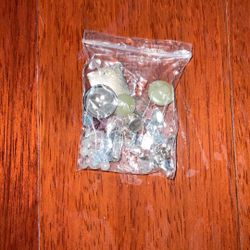 Random assorted jewelry parts